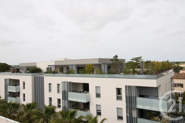 Appartement T4 à vendre  4 pièces - 132,30 m 2   BAILLARGUES  - 34