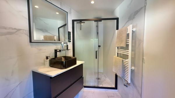 MAISON F3 À ATHIS-MONS, RÉNOVATION COMPLÈTE ET JARDIN PRIVATIF