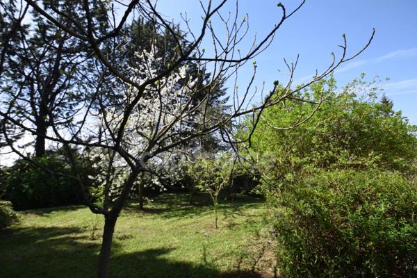 Maison de 144m2 - 3 chambres - véranda - piscine - jardin - garage à TOMBEBOEUF (47)