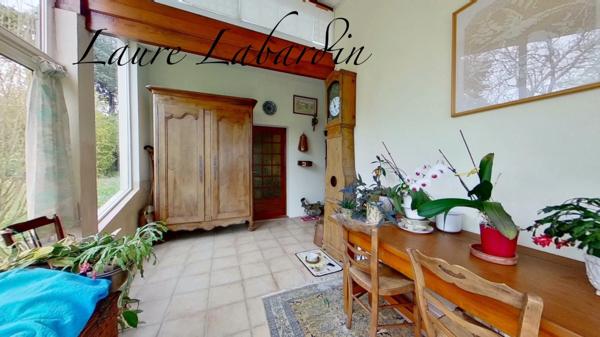 Maison de 144m2 - 3 chambres - véranda - piscine - jardin - garage à TOMBEBOEUF (47)