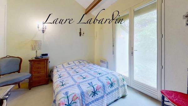 Maison de 144m2 - 3 chambres - véranda - piscine - jardin - garage à TOMBEBOEUF (47)