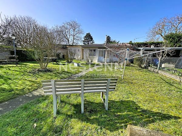 Maison de plain-pied de 3 pièces à Fontenay Le Fleury.