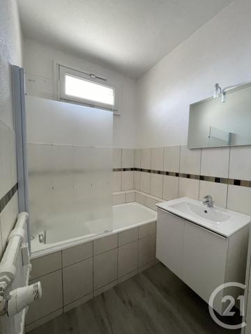 Appartement F4 à vendre  4 pièces - 66,95 m2 LE THILLOT - 88