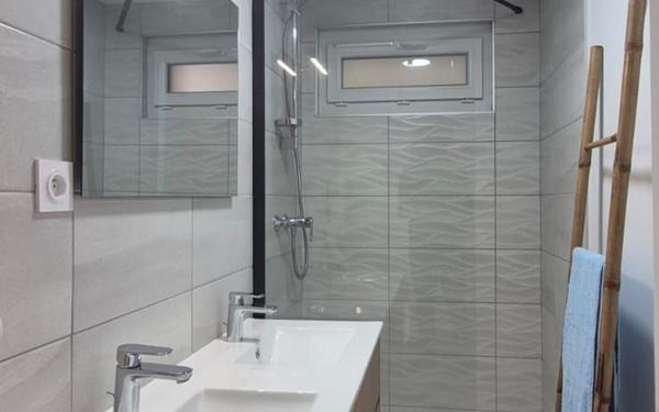 Maison à vendre    6 pièces • 196 m2 Embrun