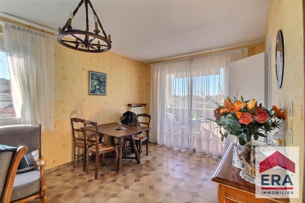 Appartement Orange 4 pièce(s) 77 m2