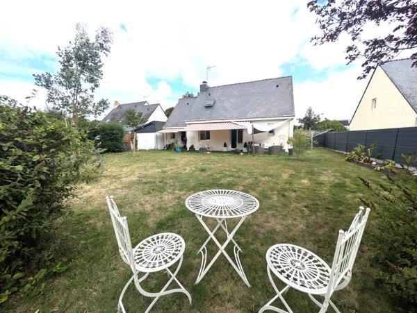 44410 Saint-Lyphard : Maison rénovée, 4 chambres, et vie de plain-pied au calme