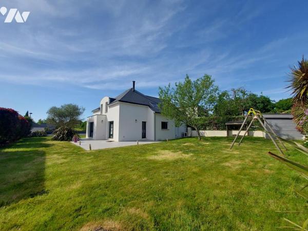 MAISON 144M² SUR UNE PARCELLE DE 716M² 