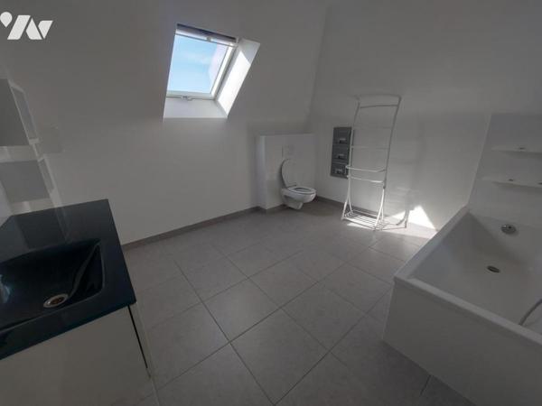 MAISON 144M² SUR UNE PARCELLE DE 716M² 