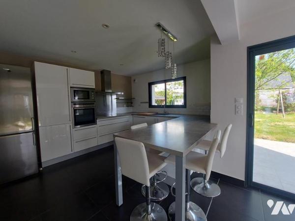 MAISON 144M² SUR UNE PARCELLE DE 716M² 