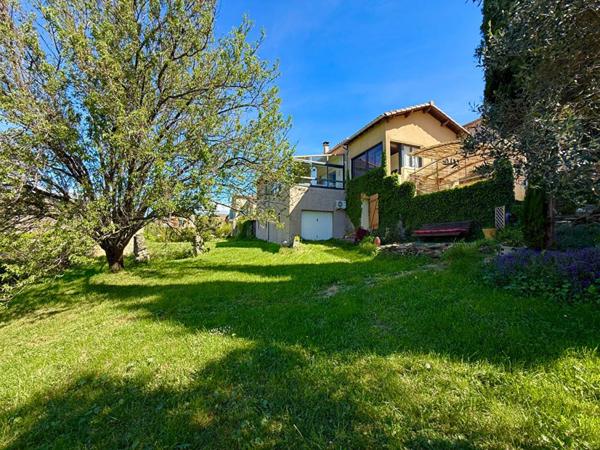 Maison Joyeuse 4 pièces 102 m2