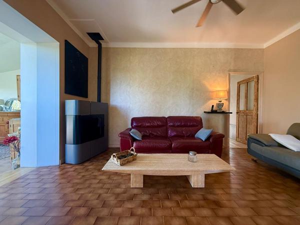Maison Joyeuse 4 pièces 102 m2