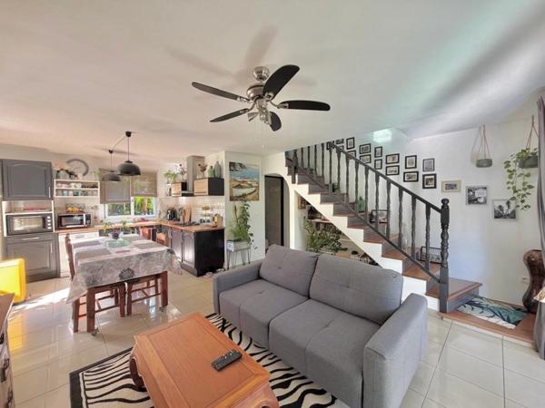 À vendre VILLA T4 FAMILIALE – 112 m² – LIGNE DES BAMBOUS – SAINT-PIERRE (97410)