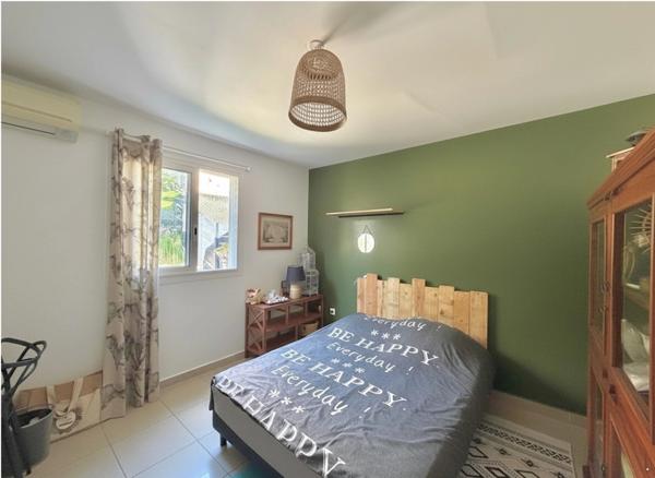 À vendre VILLA T4 FAMILIALE – 112 m² – LIGNE DES BAMBOUS – SAINT-PIERRE (97410)