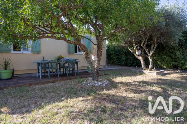 Maison à vendre 5 pièces 123 m² Rochefort-du-Gard