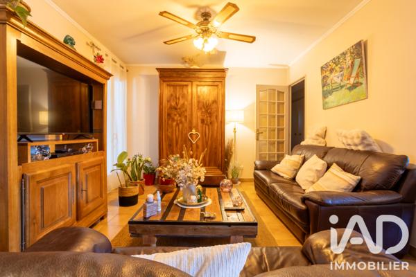 Maison à vendre 5 pièces 123 m² Rochefort-du-Gard