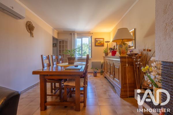 Maison à vendre 5 pièces 123 m² Rochefort-du-Gard