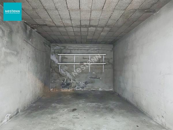ANNECY _ Box / Garage avec accès extérieur, d'environ 16 m², à vendre