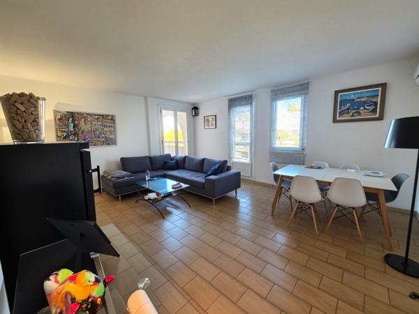 Montpellier (34070) DUPLEX T4 Climatisé avec terrasse, balcons et garage - OVALIE