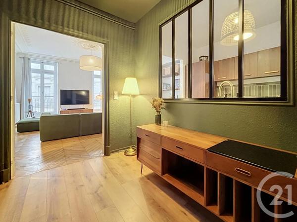 Appartement F3 à vendre  3 pièces - 91,57 m 2   LE PUY EN VELAY  - 43