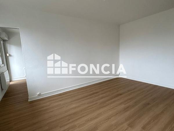 Location Appartement 4 pièces 65.5 m² - RUE ALBERT CAMUS Le Passage D'agen 47520