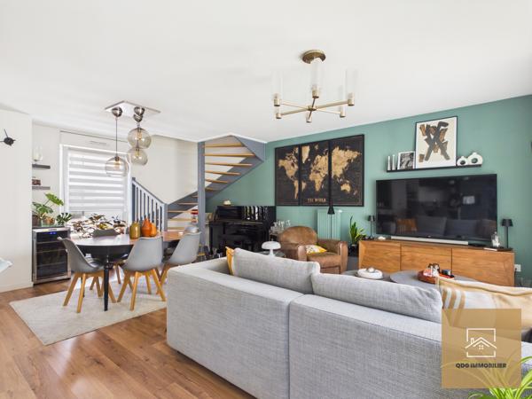 Lille Wazemmes – Appartement duplex 3 chambres avec terrasse et parking