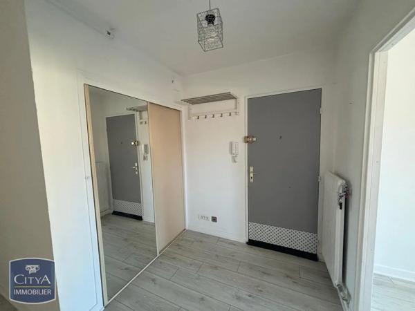 Appartement à louer 4 pièces 89.35m² Clermont-Ferrand (63000)