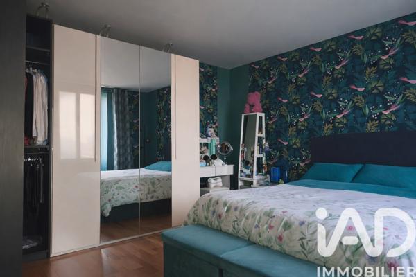 Maison à vendre 8 pièces 220 m² Châteaubernard