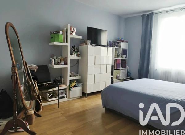 Maison à vendre 8 pièces 220 m² Châteaubernard