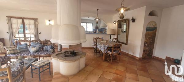 Maison à vendre 6 pièces 190 m² La Roquette-sur-Var