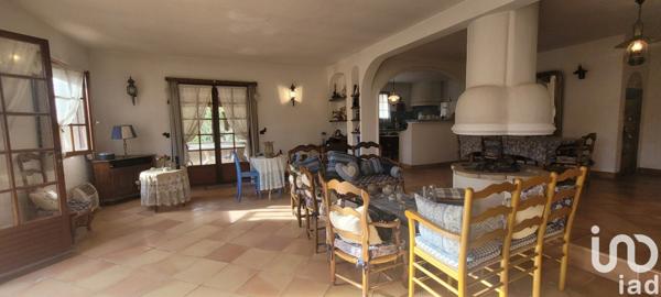 Maison à vendre 6 pièces 190 m² La Roquette-sur-Var