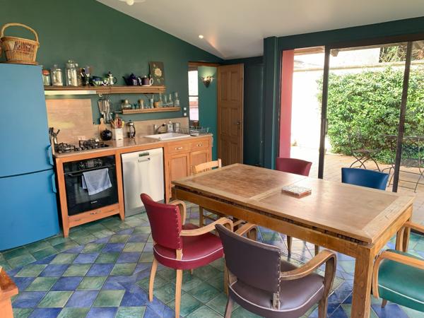 Belle maison en pierre proche centre ville