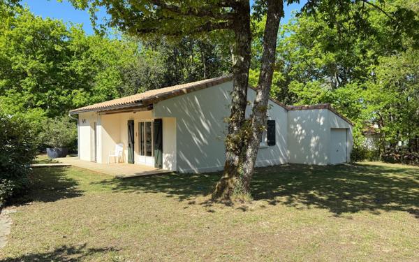 Maison à vendre    3 pièces •  Saint-Augustin