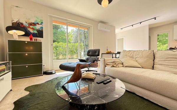 Maison à vendre    3 pièces •  Saint-Augustin