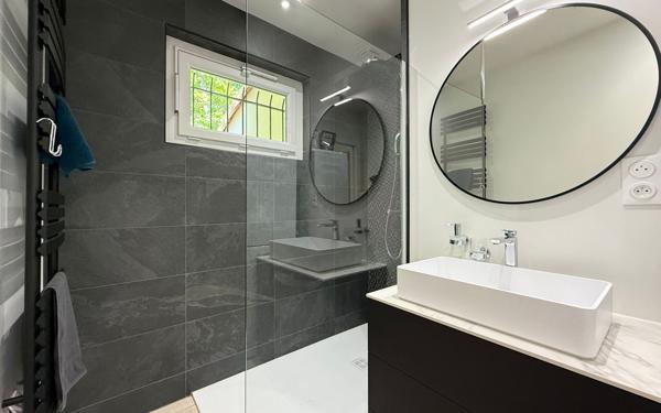 Maison à vendre    3 pièces •  Saint-Augustin