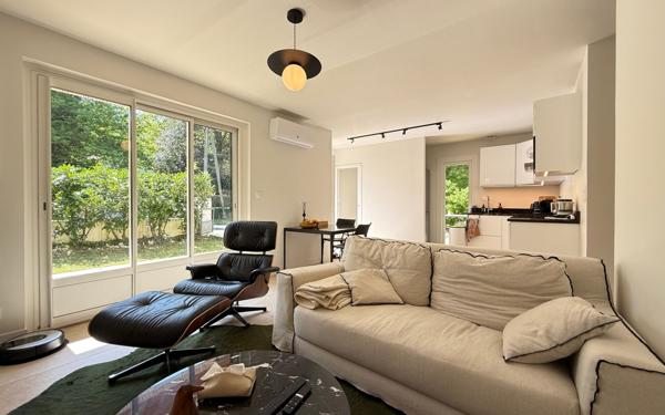 Maison à vendre    3 pièces •  Saint-Augustin