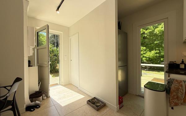 Maison à vendre    3 pièces •  Saint-Augustin