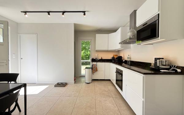 Maison à vendre    3 pièces •  Saint-Augustin