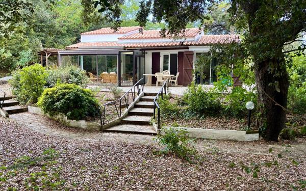 Maison à vendre    4 pièces •  Saint-Georges-d'Oléron