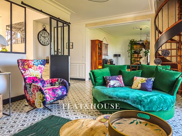 MAISON DE MAÎTRE|174 m² |5ch | garage triple 85m²| terrain 1200m²|combles aménageables