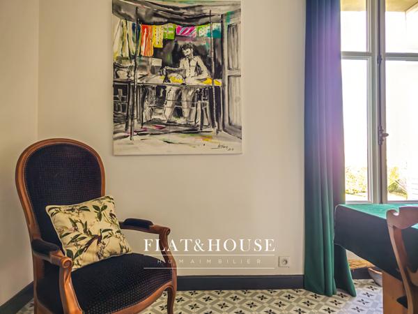 MAISON DE MAÎTRE|174 m² |5ch | garage triple 85m²| terrain 1200m²|combles aménageables