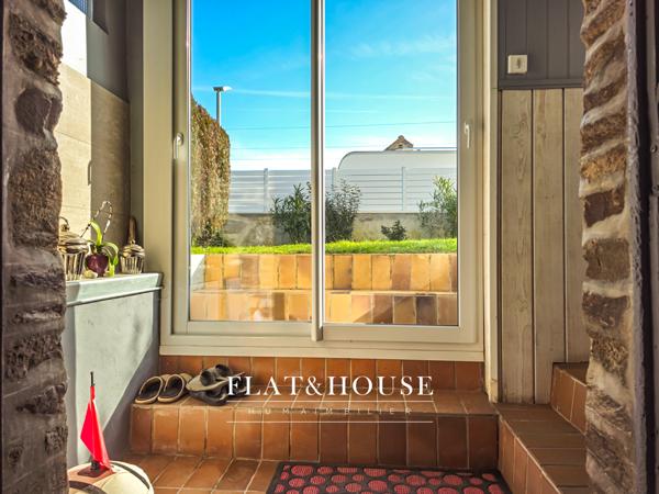 MAISON DE MAÎTRE|174 m² |5ch | garage triple 85m²| terrain 1200m²|combles aménageables