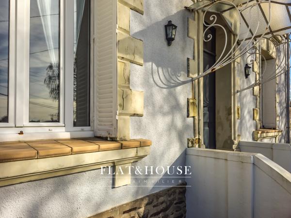 MAISON DE MAÎTRE|174 m² |5ch | garage triple 85m²| terrain 1200m²|combles aménageables