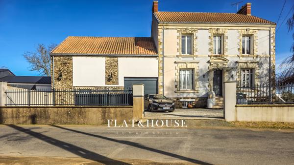MAISON DE MAÎTRE|174 m² |5ch | garage triple 85m²| terrain 1200m²|combles aménageables
