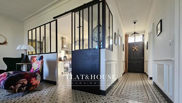 MAISON DE MAÎTRE|174 m² |5ch | garage triple 85m²| terrain 1200m²|combles aménageables