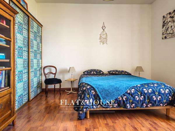 MAISON DE MAÎTRE|174 m² |5ch | garage triple 85m²| terrain 1200m²|combles aménageables