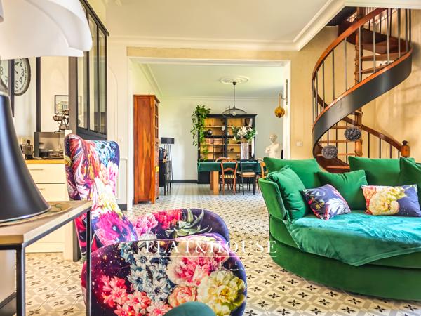 MAISON DE MAÎTRE|174 m² |5ch | garage triple 85m²| terrain 1200m²|combles aménageables