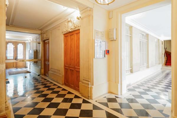 Appartement Paris 7e - AVENUE BOSQUET