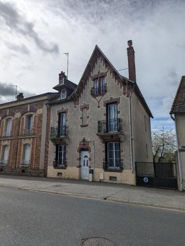 Maison bourgeoise 200 m2 28240 La Loupe