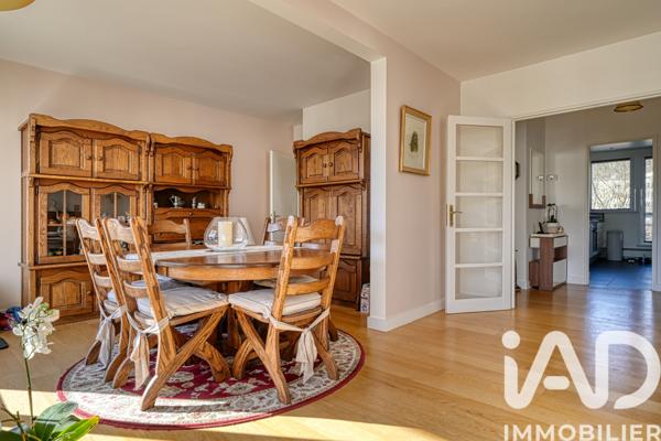 Appartement à vendre 5 pièces 111 m² Le Pecq