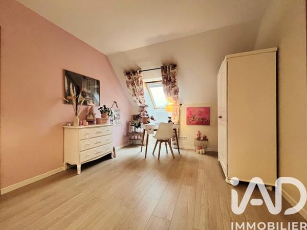 Maison à vendre 7 pièces 162 m² Saint-Arnoult-en-Yvelines